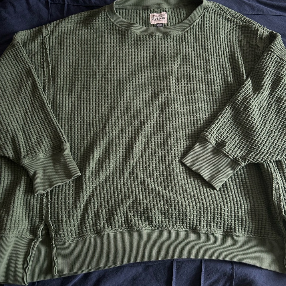 AE Green Sweater